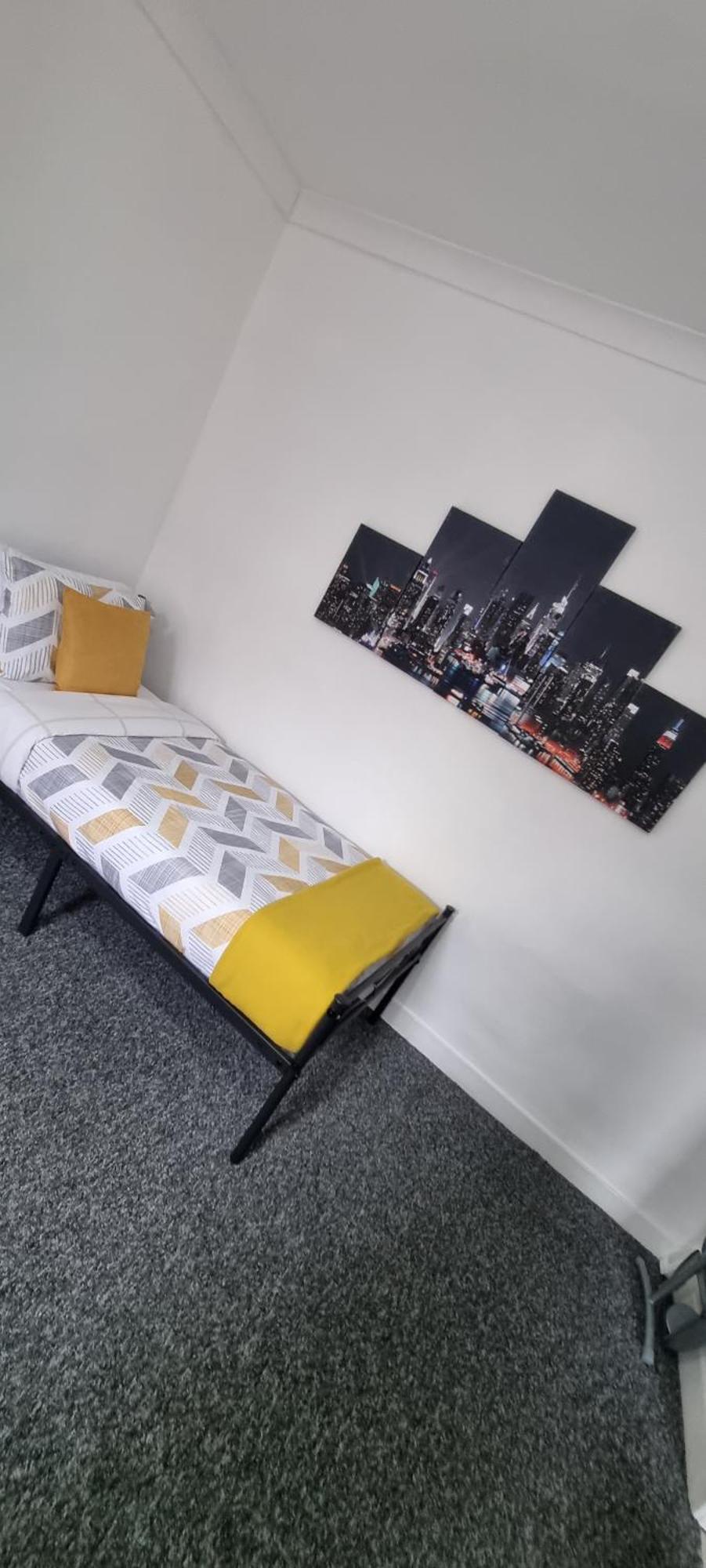 Your Home Away From Home. Leeds  Extérieur photo