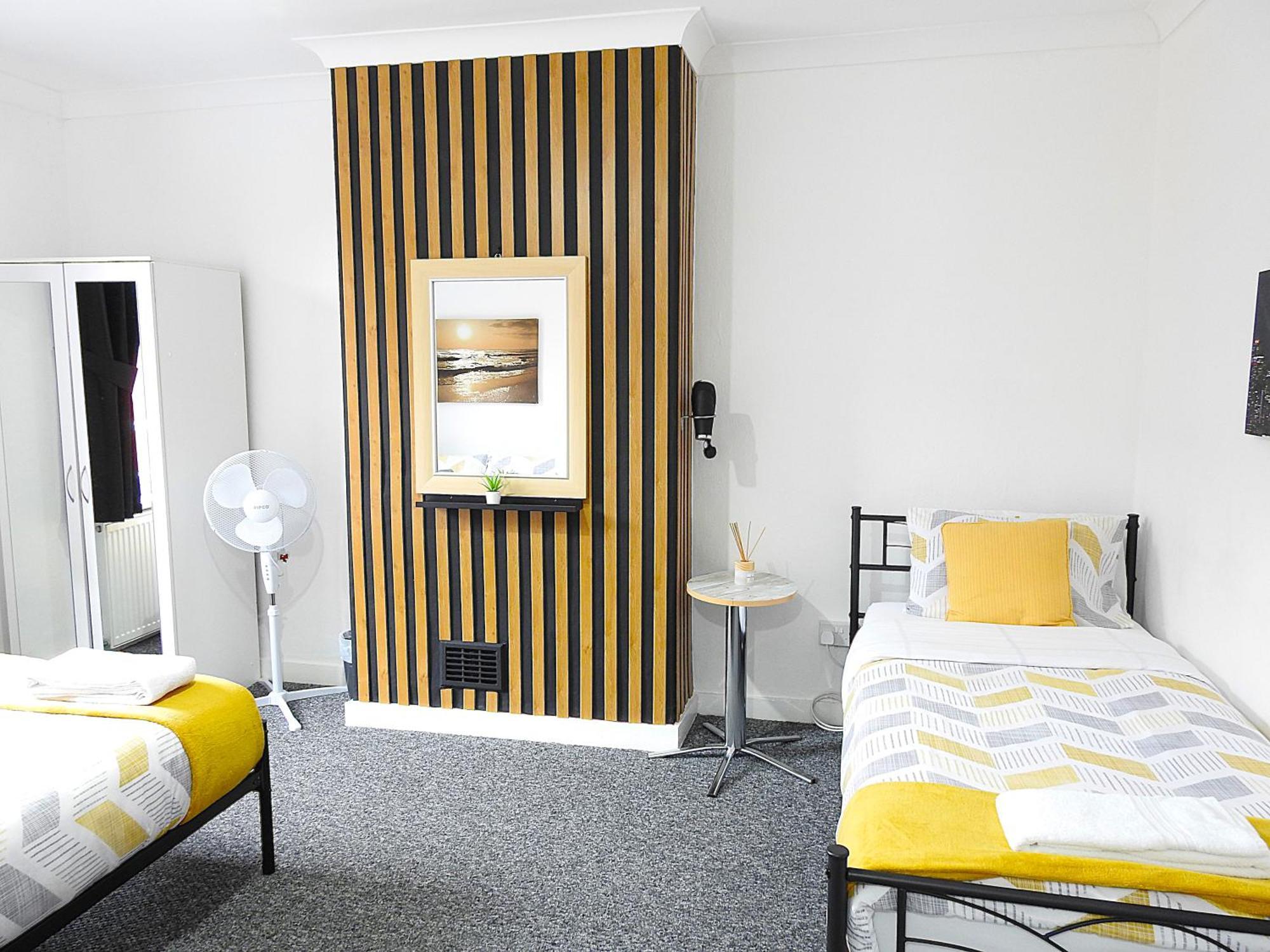 Your Home Away From Home. Leeds  Extérieur photo